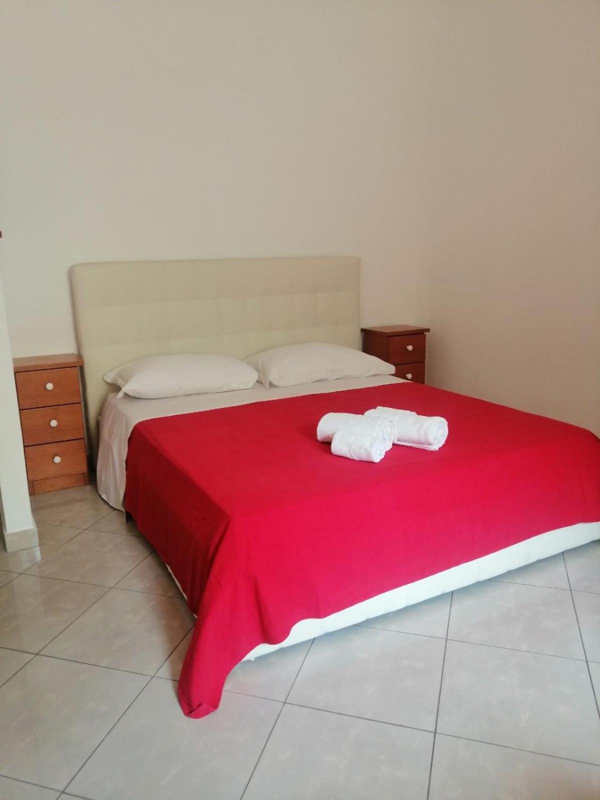 Apartment In Front Of The Train Station! Florença Exterior foto